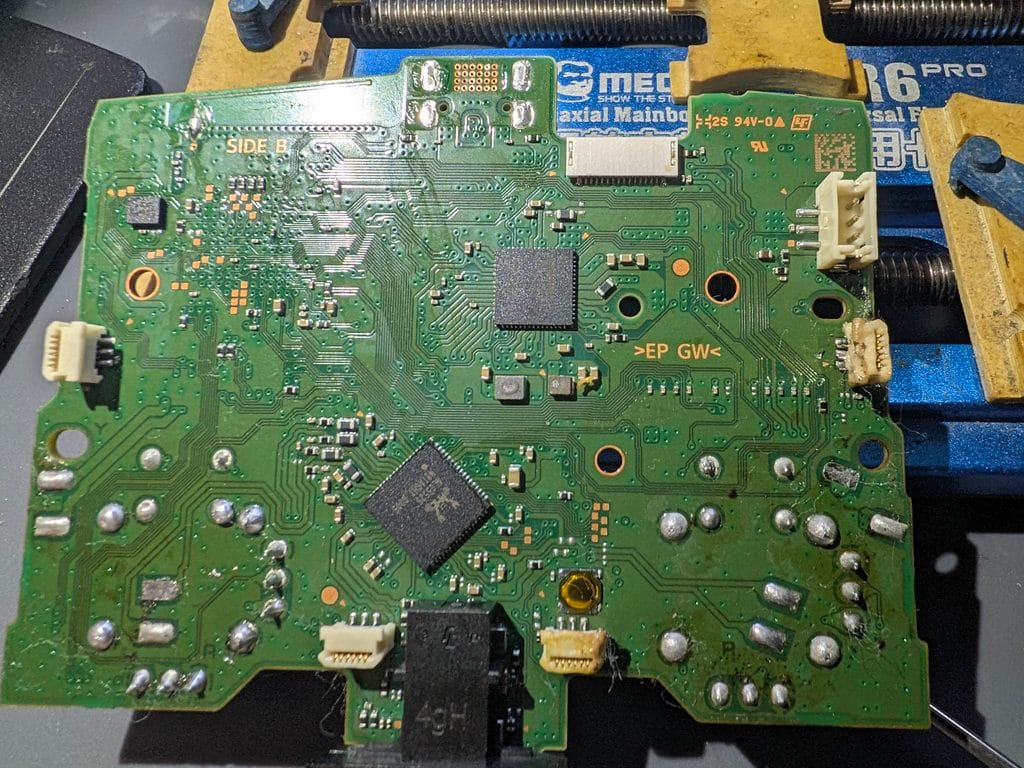 Ps5 and Xbox Controller repair - Hull B2B repair solutions for phone shops