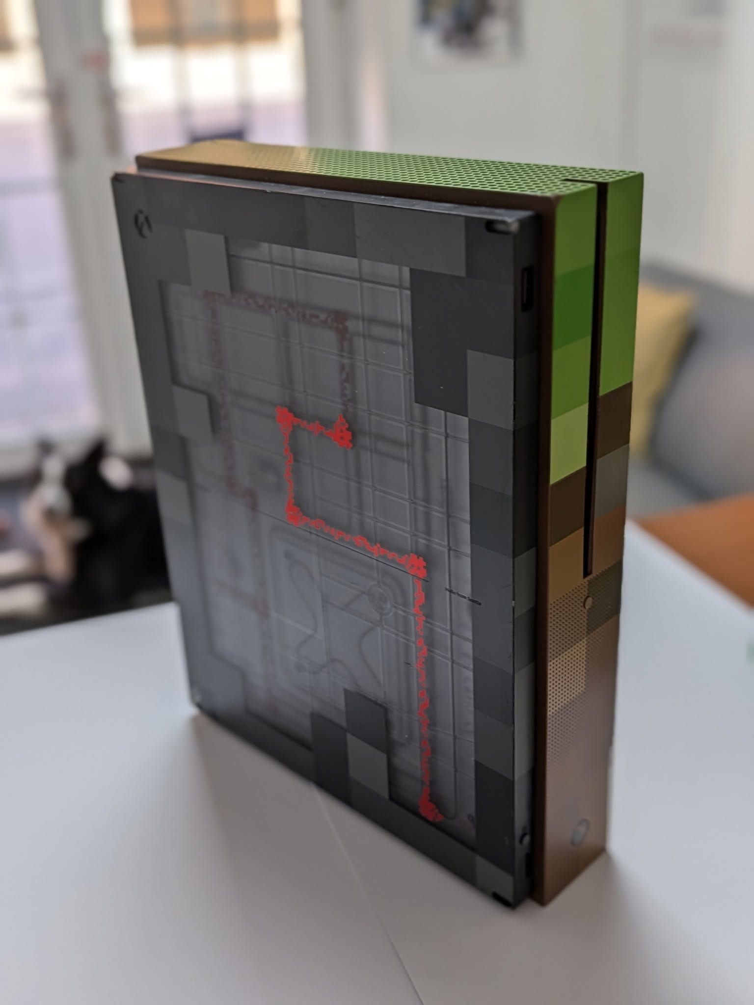 Xbox One 1TB Minecraft Limited Edition Console – Includes Minecraft Game 7 Xbox One 1TB Minecraft Limited Edition Console – Includes Minecraft Game - Image 7