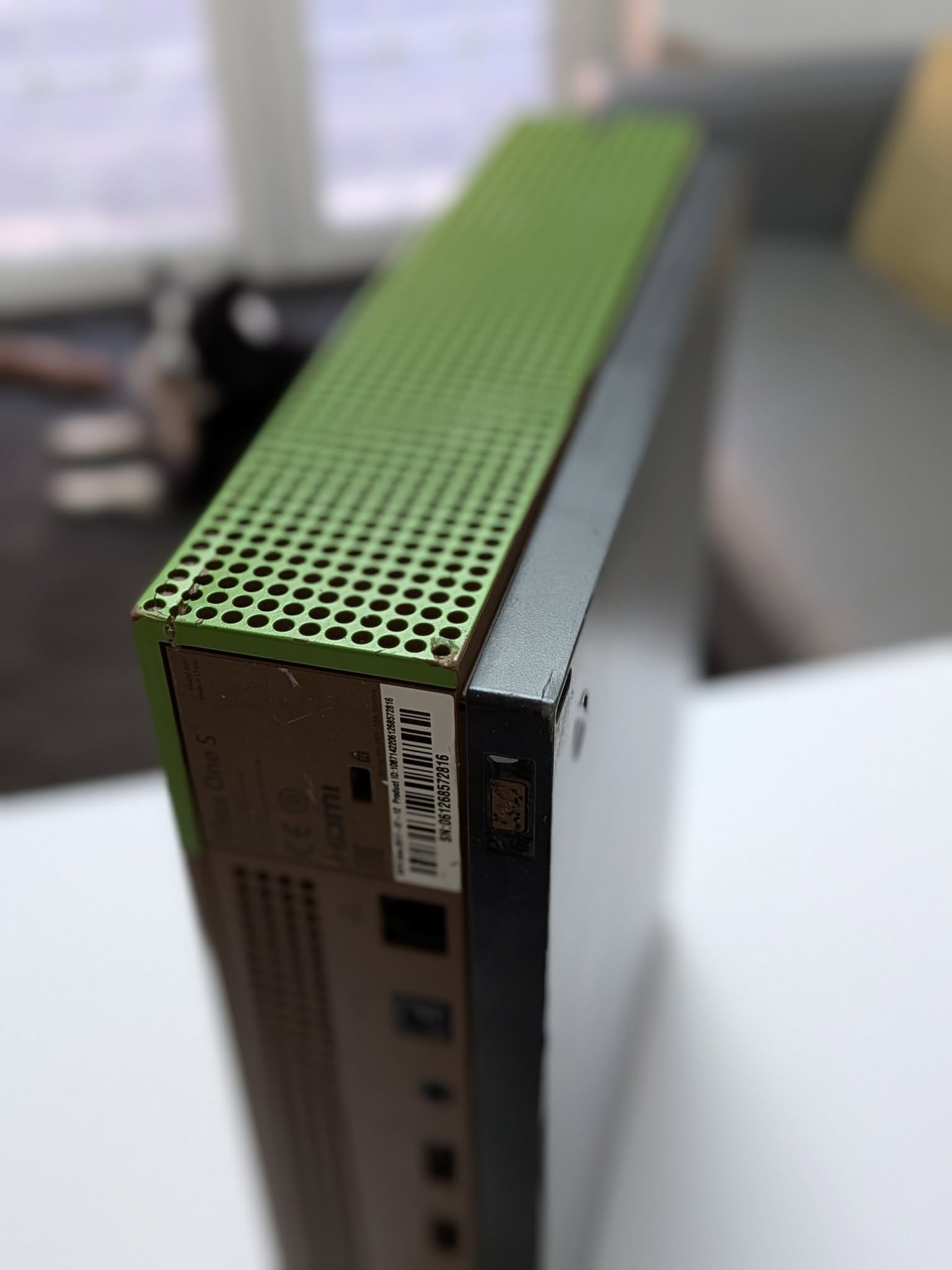 Xbox One 1TB Minecraft Limited Edition Console – Includes Minecraft Game 2 Xbox One 1TB Minecraft Limited Edition Console – Includes Minecraft Game - Image 2