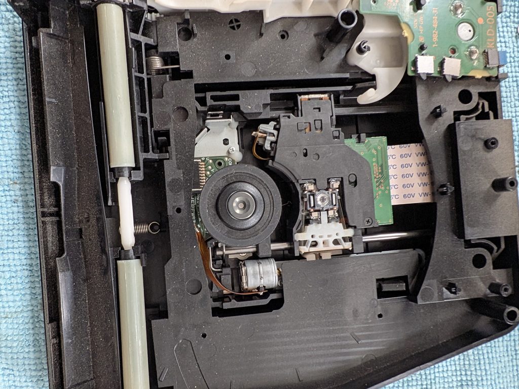 PS4 Slim Disc Drive Not Reading Discs: A Full Service Case Study 14 PXL 20260921 085333807