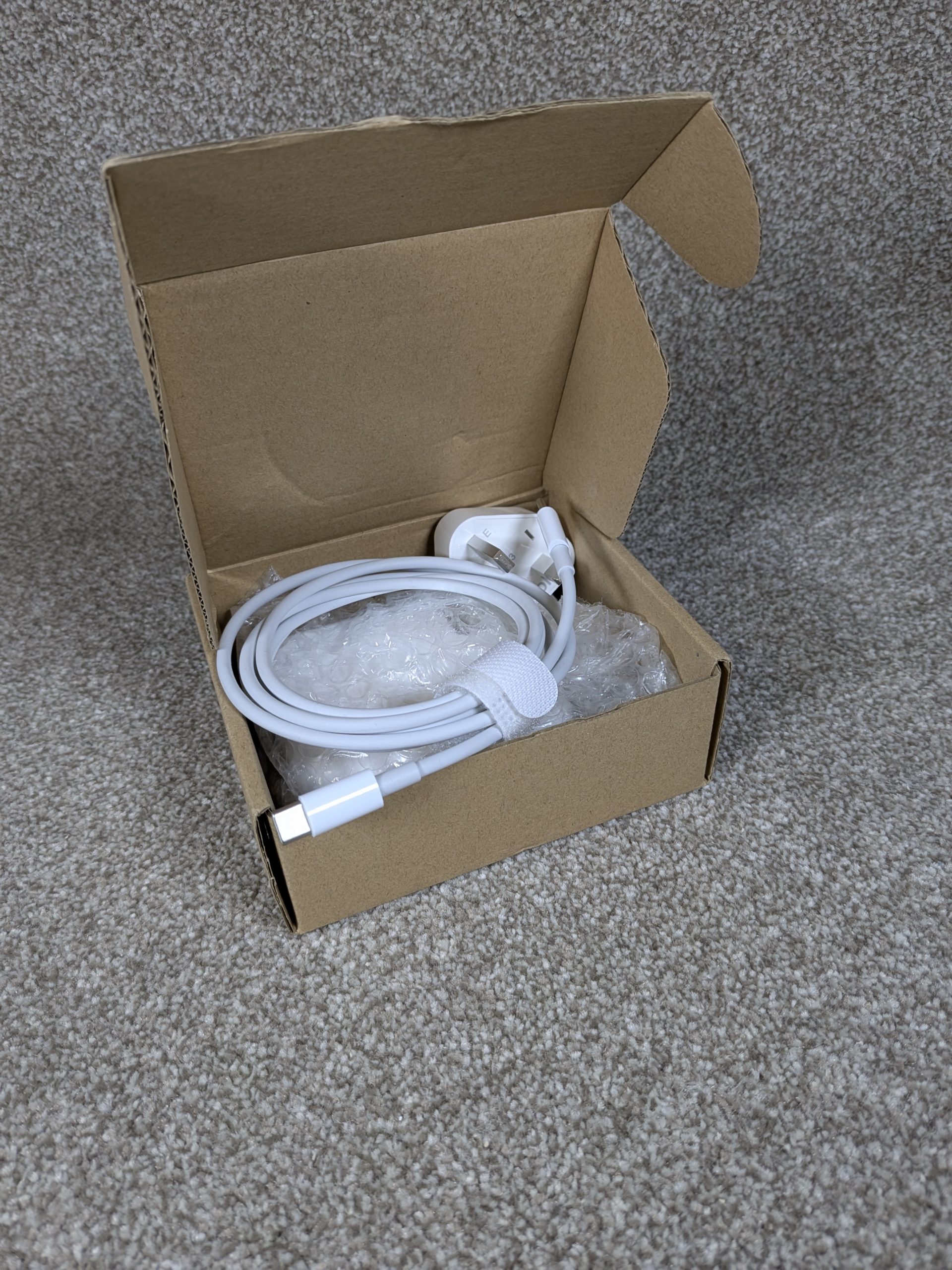 96W USB-C MacBook Charger – New, Boxed, UK Plug (Aftermarket) 7 96w USBC Macbook Charger - UK plug